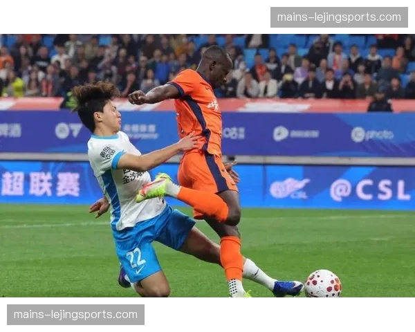 青岛同城德比0-0互交白卷 双方进攻效率均不理想