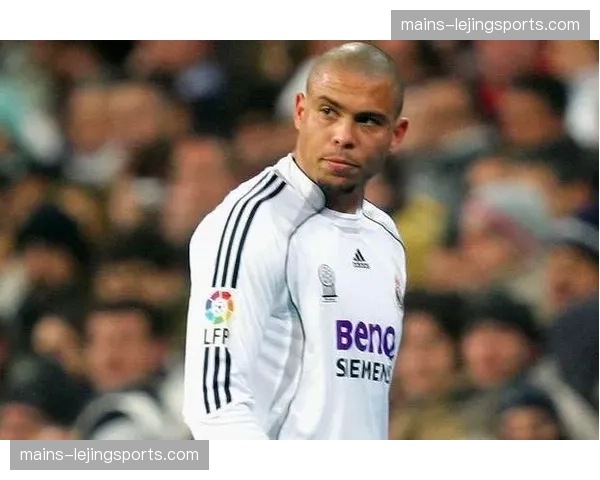 卡洛斯埃斯皮代表埃尔切20场 十粒进球全部发生在2026年内